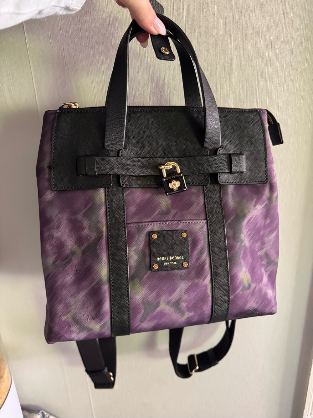 VERY RARE HENRI BENDEL small backpack like new